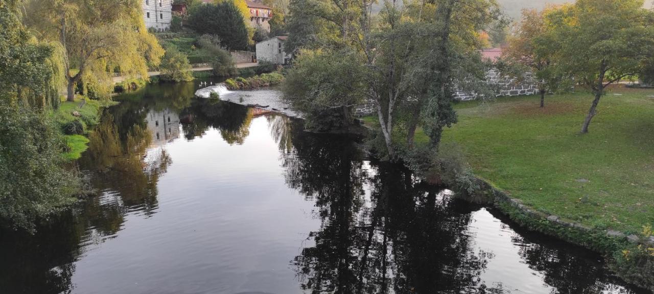 Apartamento Portovello Con Vistas Al Rio Allariz Luaran gambar