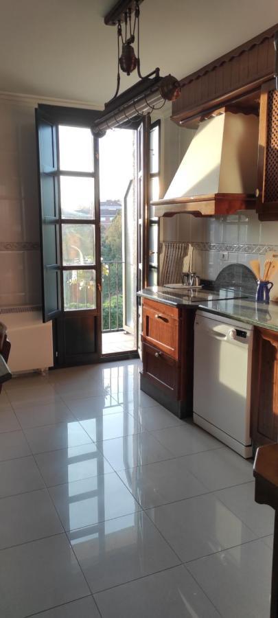 Apartamento Portovello Con Vistas Al Rio Allariz Luaran gambar